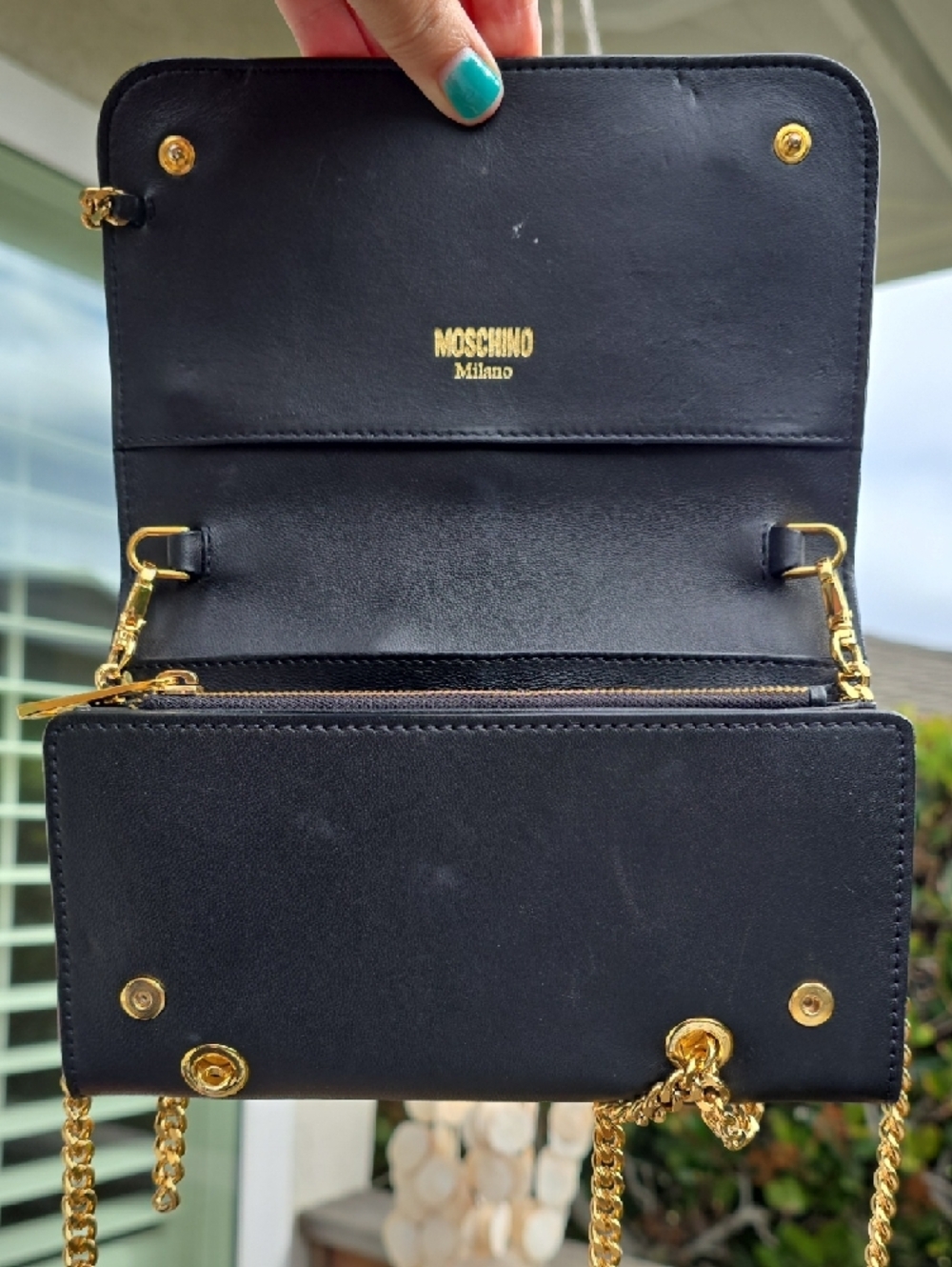 Moschino Black and Gold Leather Wallet Crossbody with Statement Logo - Picture 3 of 12